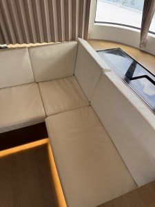 salon, Lagoon 50, catamaran for sale