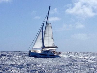 Catana 42 vs Lagoon 440 Evaluation with Multihull Dynamics