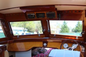 navigation station, Cherubini, trawler for sale