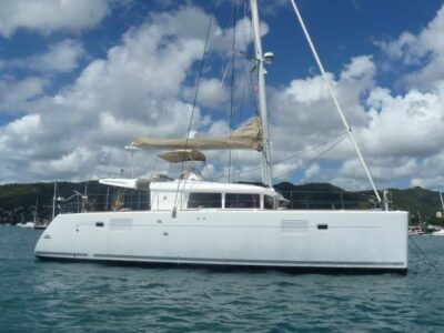 Lagoon 450F Review with Caroline of “S/V Fizzgig”