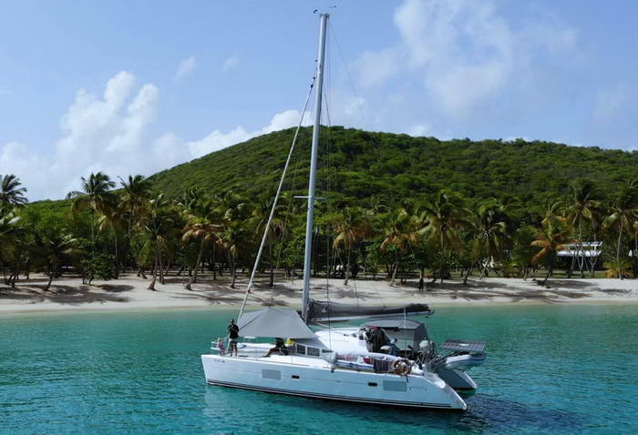 Lagoon 380 Review with Toast of S/V Don Quixote