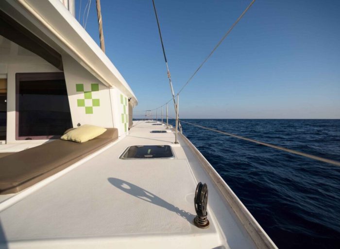 deck, Lagoon 400, catamaran for sale