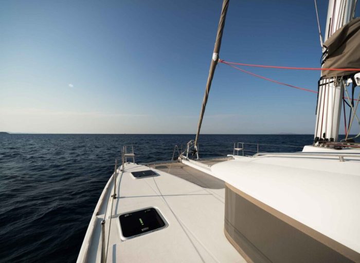 deck, Lagoon 400, catamaran for sale