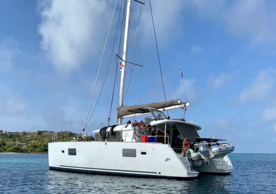 Lagoon 400, catamaran for sale