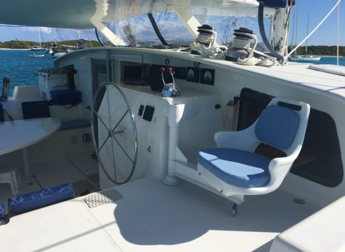 cockpit, Voyage 47 Mayotte, catamaran for sale