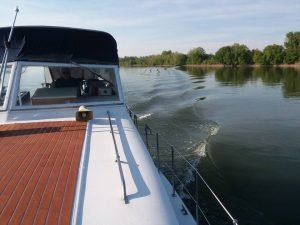 underway, Chris-Craft 35 Catalina, trawler for sale