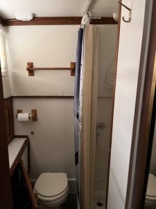 bath, Chris-Craft 35 Catalina, trawler for sale