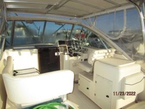 cockpit, Pursuit, trawler for sale