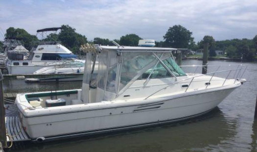 Pursuit 3000, trawler for sale