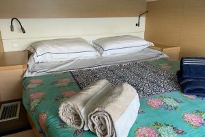 bed, Lagoon 52F, catamaran for sale