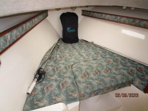 bed, Carolina Classic, trawler for sale