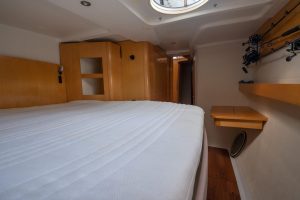bed, FP 44 Orana, catamaran for sale