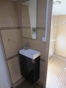 bath, Custom, catamaran for sale