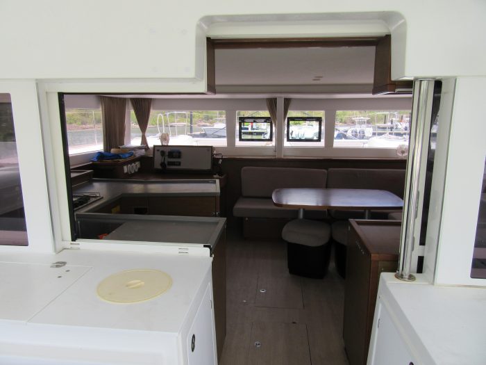 salon, Lagoon 450, catamaran for sale