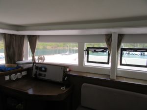 salon, Lagoon 450, catamaran for sale