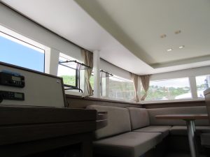 salon, Lagoon 450, catamaran for sale