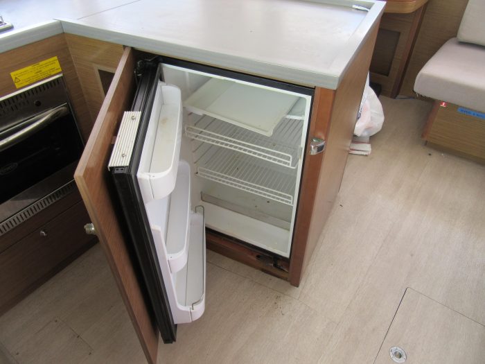 interior, Lagoon 450, catamaran for sale