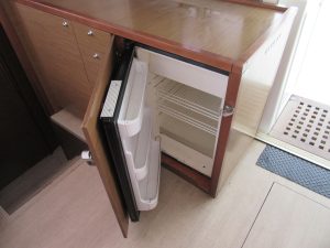 interior, Lagoon 450, catamaran for sale