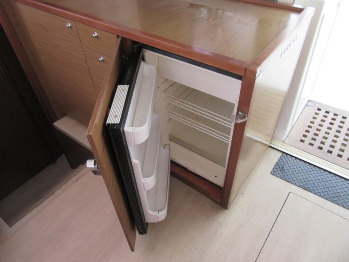 interior, Lagoon 450, catamaran for sale