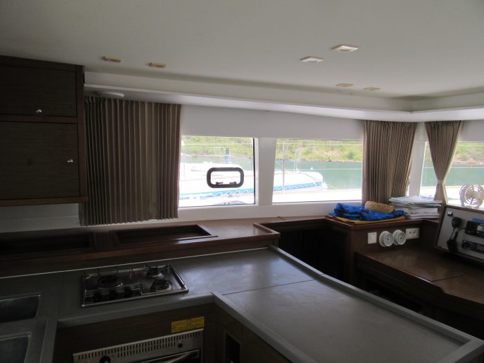 salon, Lagoon 450, catamaran for sale