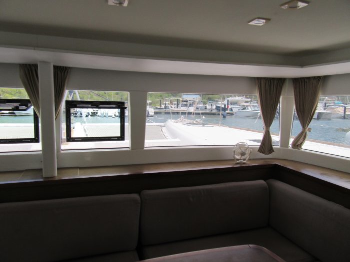 salon, Lagoon 450, catamaran for sale