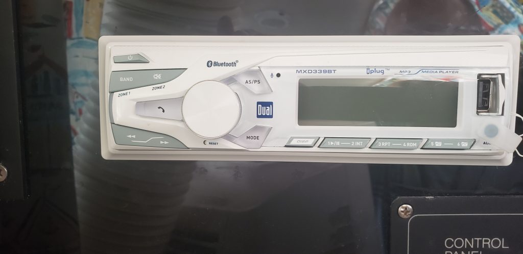electrical, Gemini 105, catamaran for sale