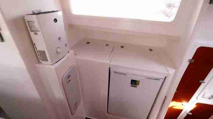 bath, Dean 365, catamaran for sale
