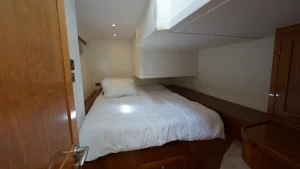 bed, Lidgard 73 Executive, catamaran for sale
