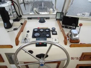 helm, Kadey-Krogen 36 Manatee, trawler for sale