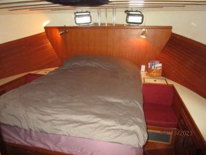 bed, Kadey-Krogen 36 Manatee, trawler for sale
