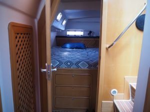 bed, Admiral 38, catamaran for sale