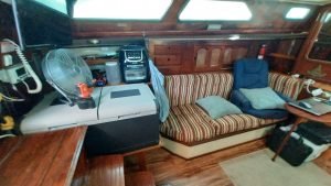 salon, Islander 36, sailboat for sale