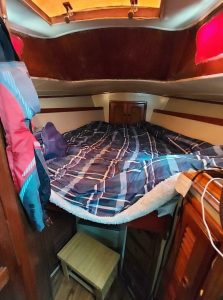 bed, Islander 36, sailboat for sale