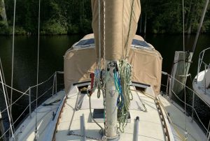 deck, Islander 36, sailboat for sale