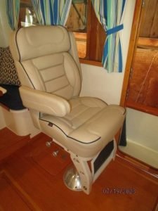 navigation station, Custom, trawler for sale