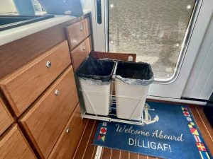 interior, Great Harbour TT35, trawler for sale