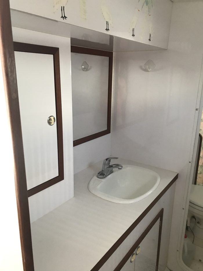 bath, Endeavour 35 Victory, catamaran for sale