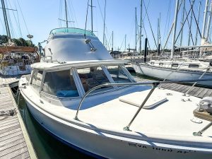 deck, Bertram, trawler for sale