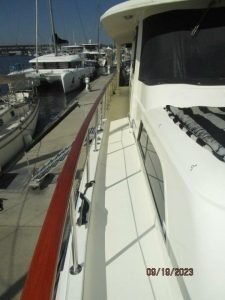 deck, Hatteras 63, trawler for sale