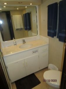bath, Hatteras 63, trawler for sale