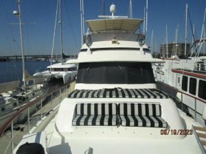 deck, Hatteras 63, trawler for sale