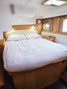 bed, Lagoon 500, catamaran for sale