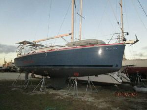 boatyard, Hunter H41, sailboat for sale