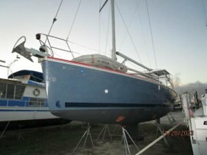 boatyard, Hunter H41, sailboat for sale