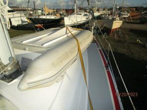 deck, Hunter H41, sailboat for sale