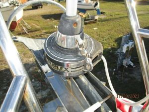 deck, Hunter H41, sailboat for sale