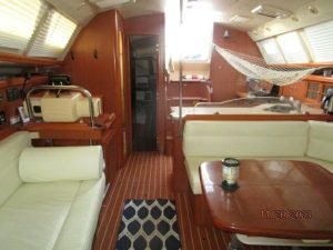 salon, Hunter H41, sailboat for sale