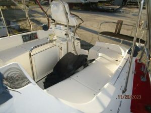 cockpit, Hunter H41, sailboat for sale