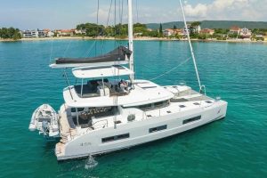 exterior, Lagoon 55, catamaran for sale