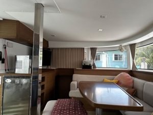 salon, Lagoon 42, catamaran for sale